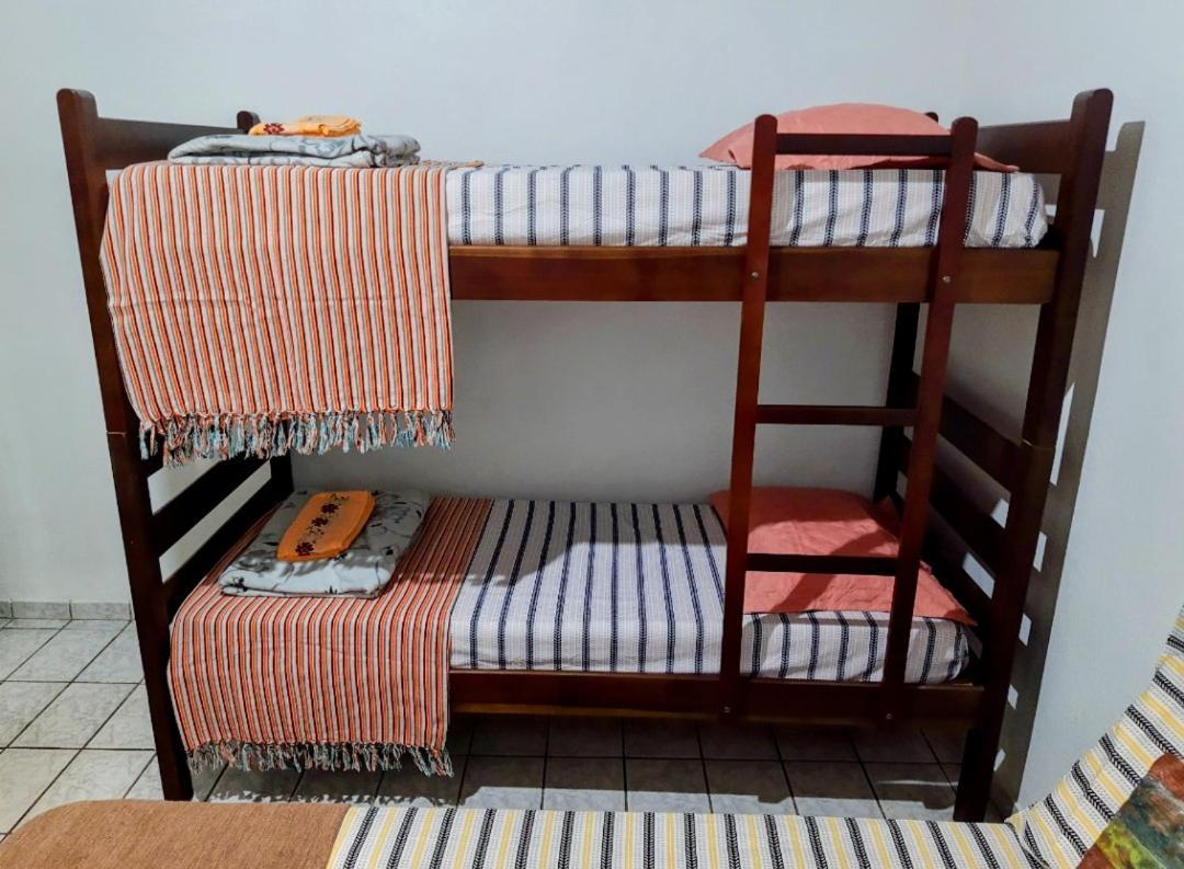 Suite Pe Na Areia- Espaco Independente Na Praia Do Curral Com Localizacao Privilegiada - Simplicidade E Comodidade Com O Por Do Sol Mais Lindo De Ilhabela - Melhor Custo Beneficio Para Ate 4 Pessoas , Na Av Jose Pacheco Do Nascimento Nº 7682 外观 照片