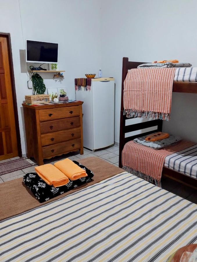 Suite Pe Na Areia- Espaco Independente Na Praia Do Curral Com Localizacao Privilegiada - Simplicidade E Comodidade Com O Por Do Sol Mais Lindo De Ilhabela - Melhor Custo Beneficio Para Ate 4 Pessoas , Na Av Jose Pacheco Do Nascimento Nº 7682 外观 照片