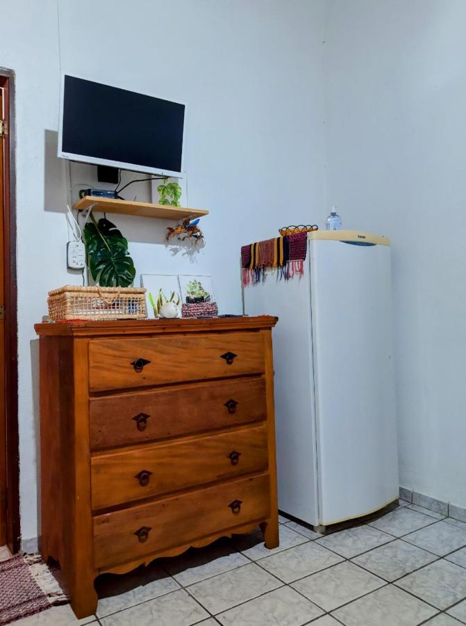 Suite Pe Na Areia- Espaco Independente Na Praia Do Curral Com Localizacao Privilegiada - Simplicidade E Comodidade Com O Por Do Sol Mais Lindo De Ilhabela - Melhor Custo Beneficio Para Ate 4 Pessoas , Na Av Jose Pacheco Do Nascimento Nº 7682 外观 照片